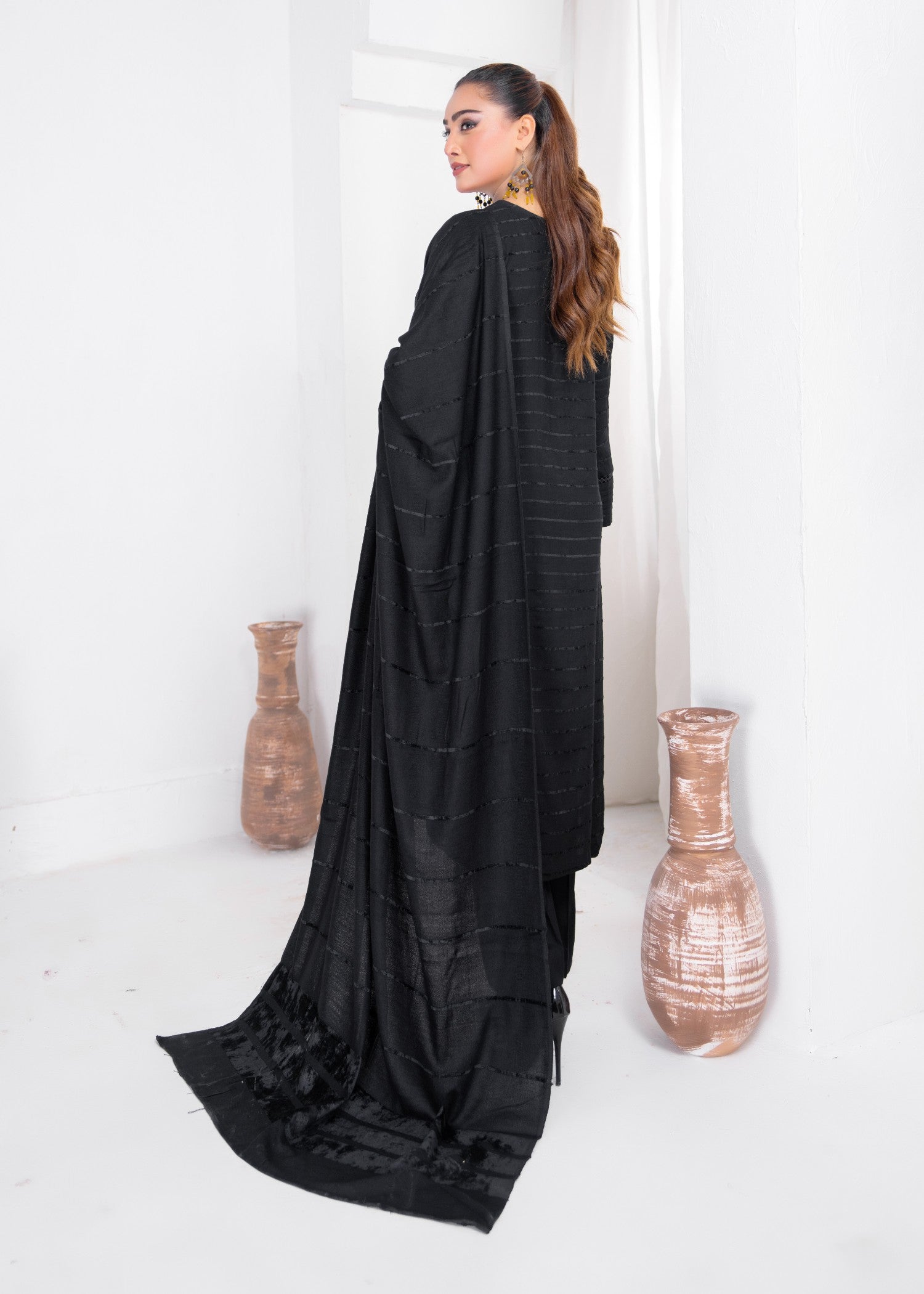 Yolo Pret Alpine Velvet Shirt with Velvet Border Shawl and Plain Trouser W24 VEL 0008 Women 3pcs