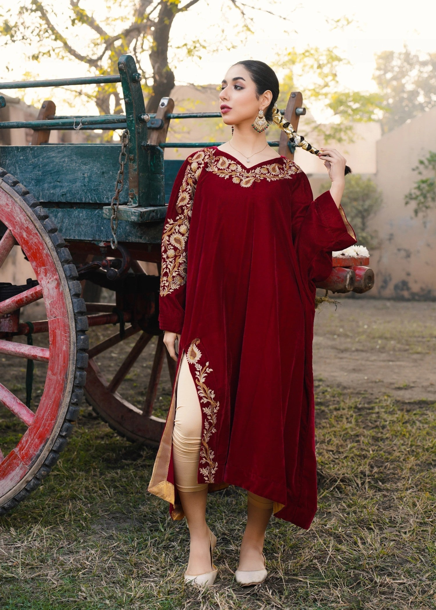 Akhrot Clothing Maroon Velvet Poncho Women 1pcs