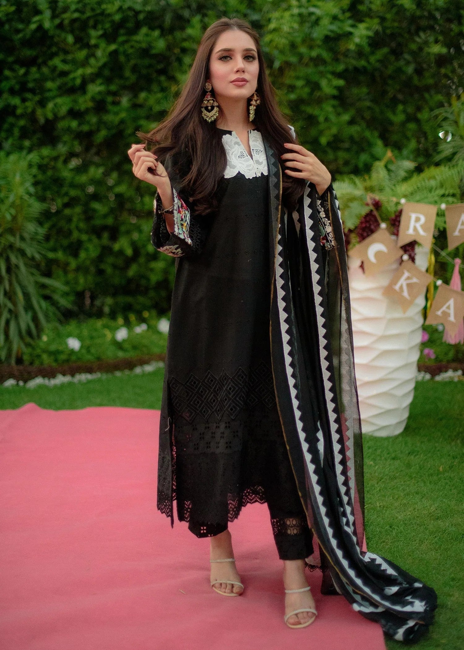 Rj’s Pret Chicken Kari Lace Pants Women 1pcs