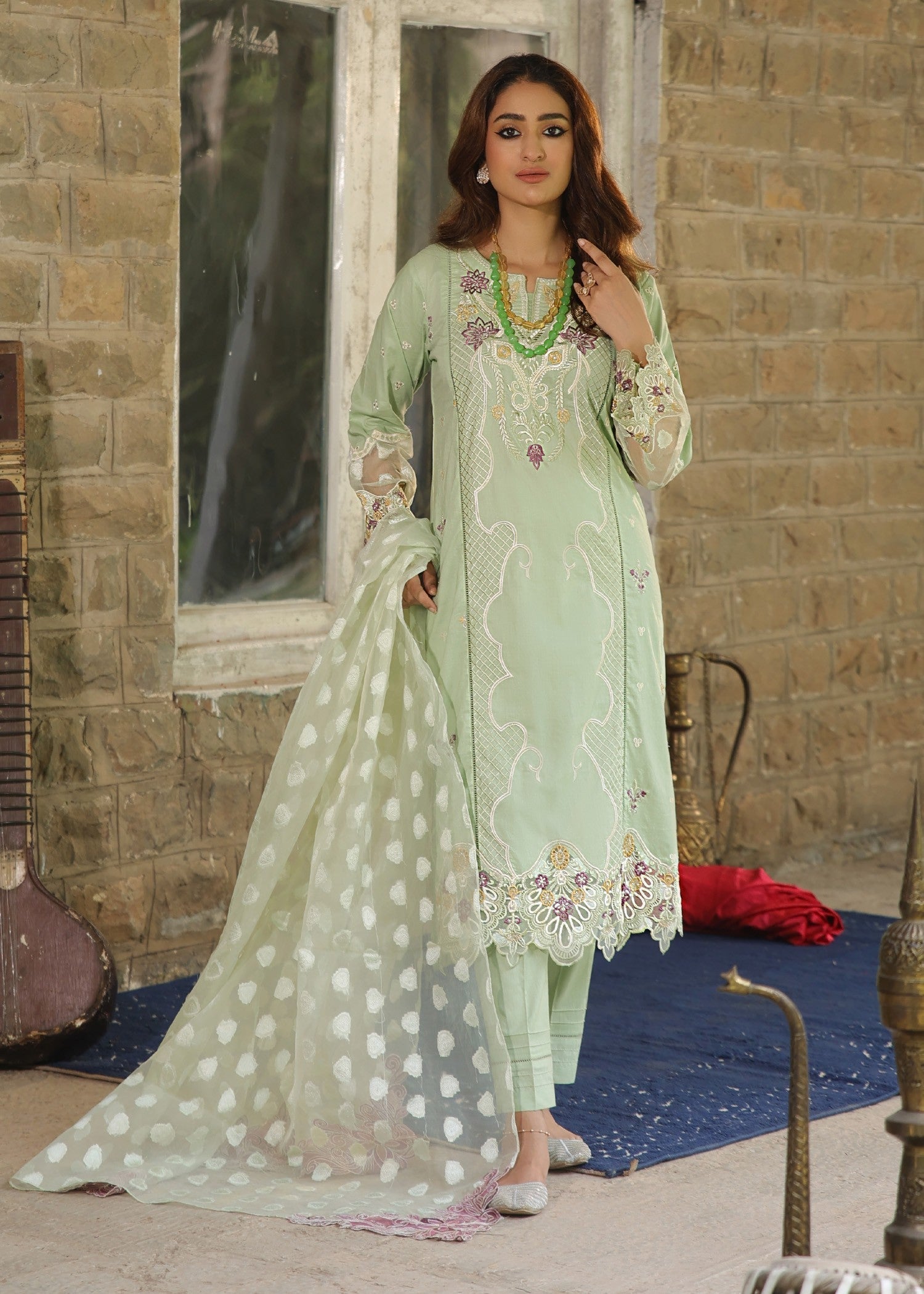 Madame Embroidered Cotton Lawn Suit 2715 Women 3pcs