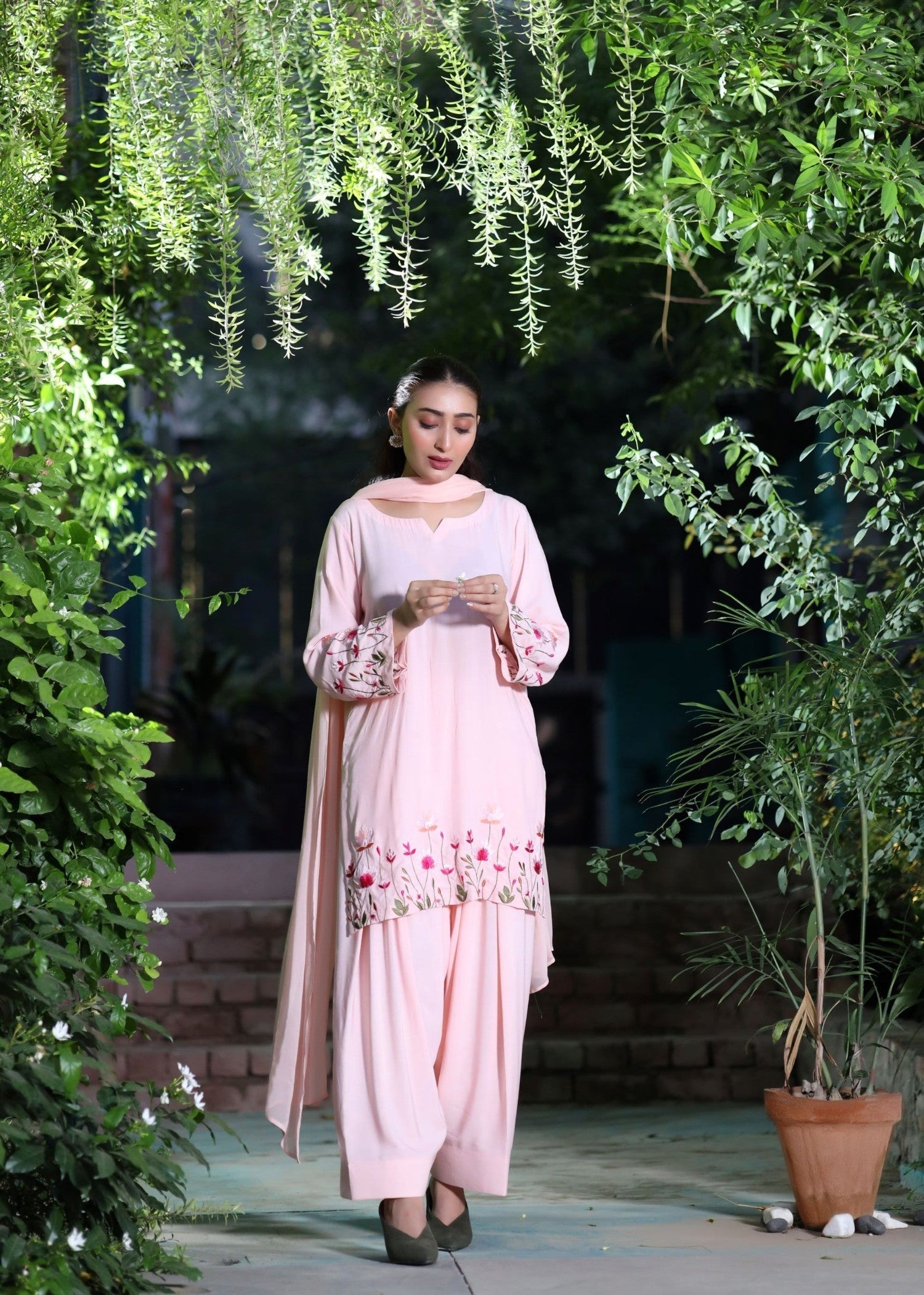 Deysia Savera Women 2pcs