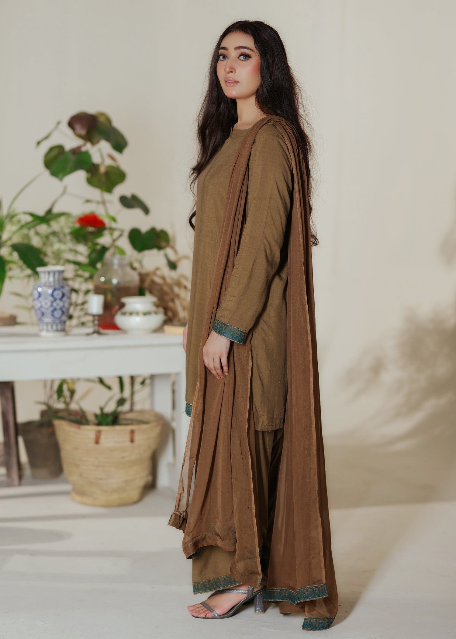 Deysia Walnut Wonder Women 2pcs