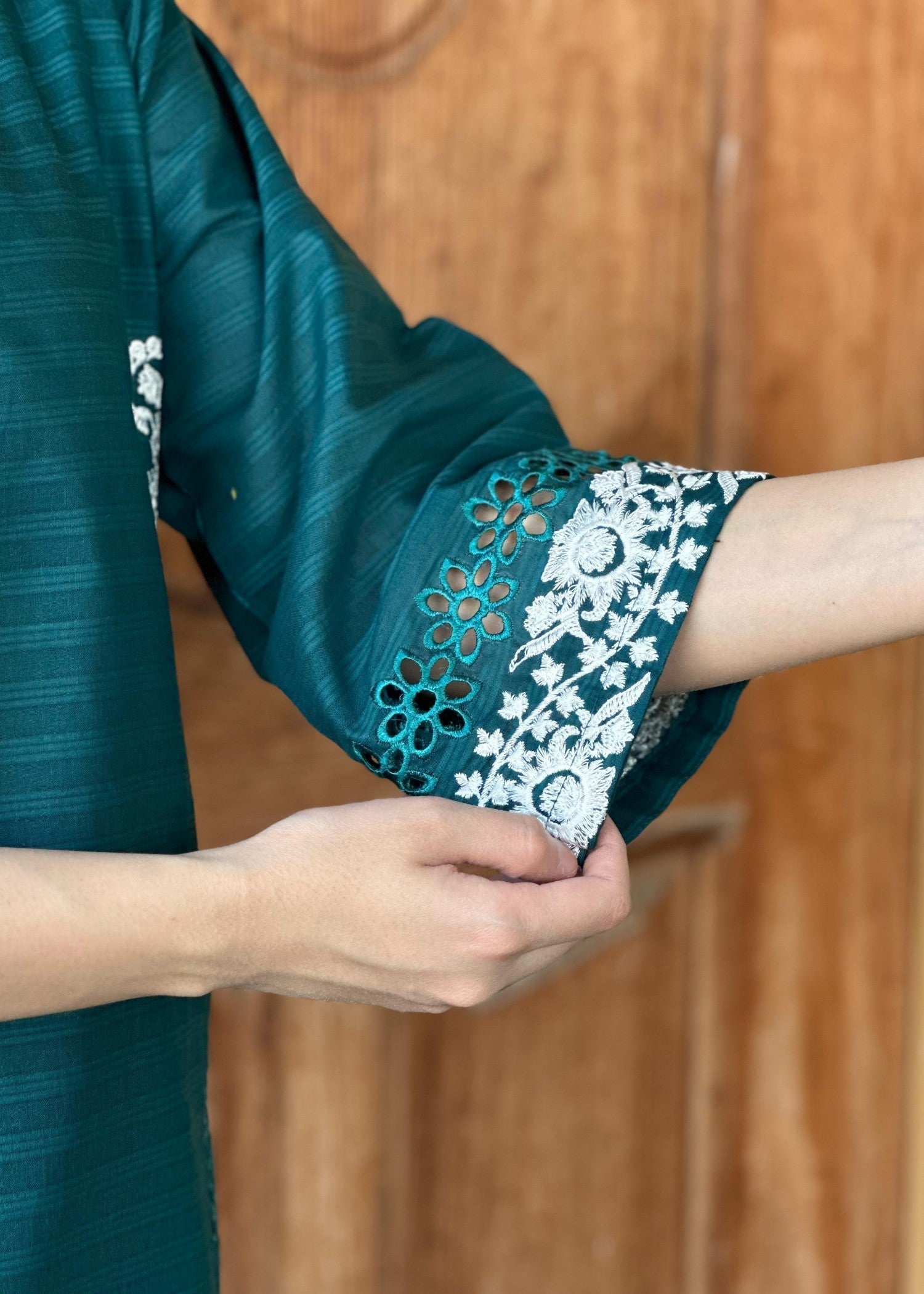 Yaaqot Official Teal Cutwork Stitched 2p Women 2pcs