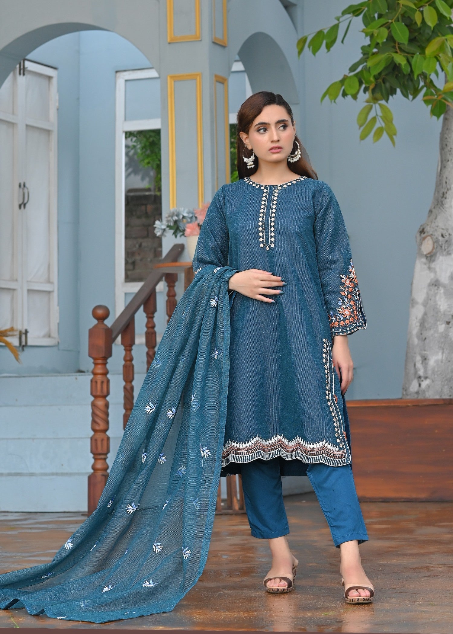 Yaaqot Official Teal Multi Embroidery Stitched Women 3pcs