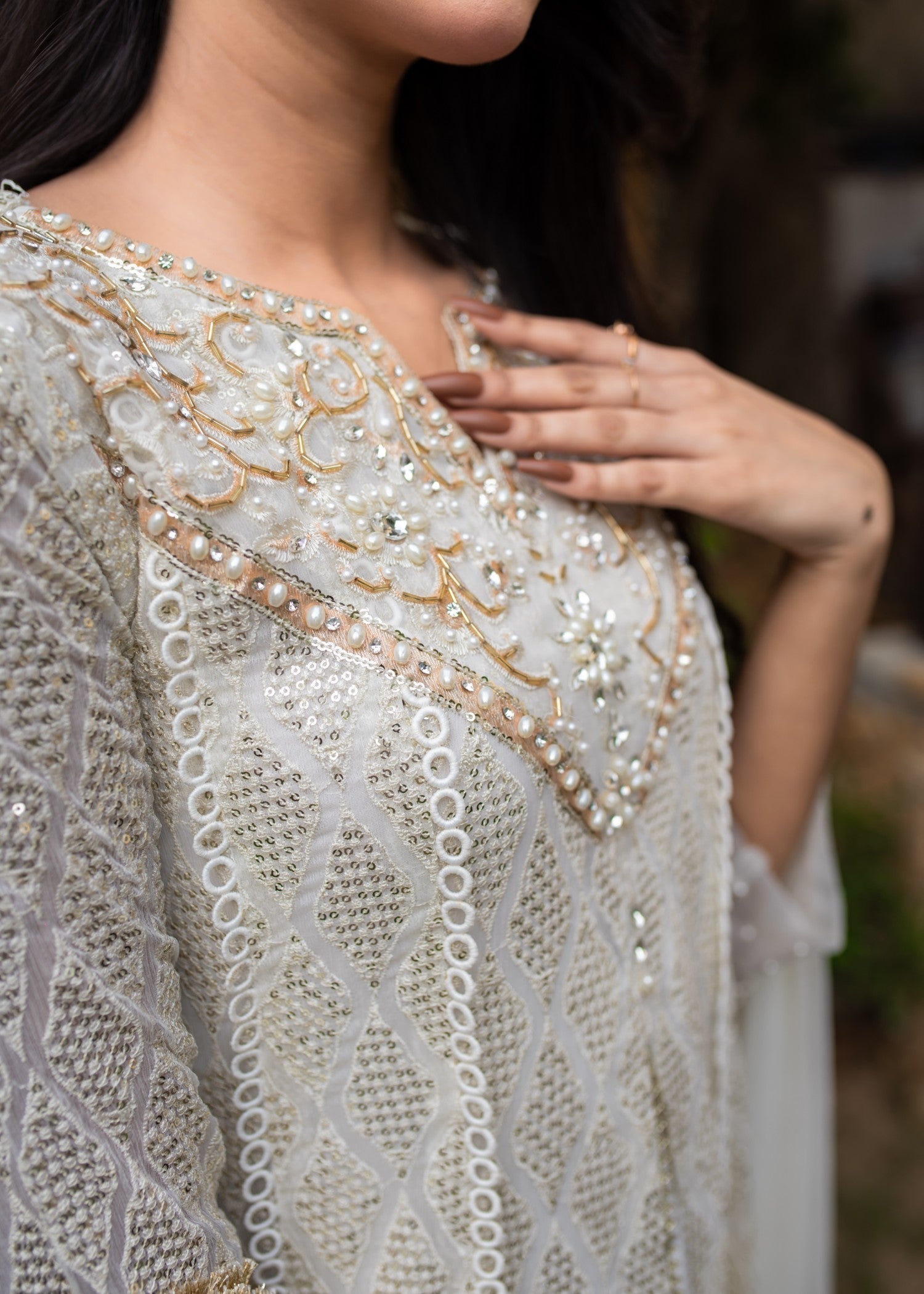 Mona Embroidery Floral Weaves offwhite Women 3pcs