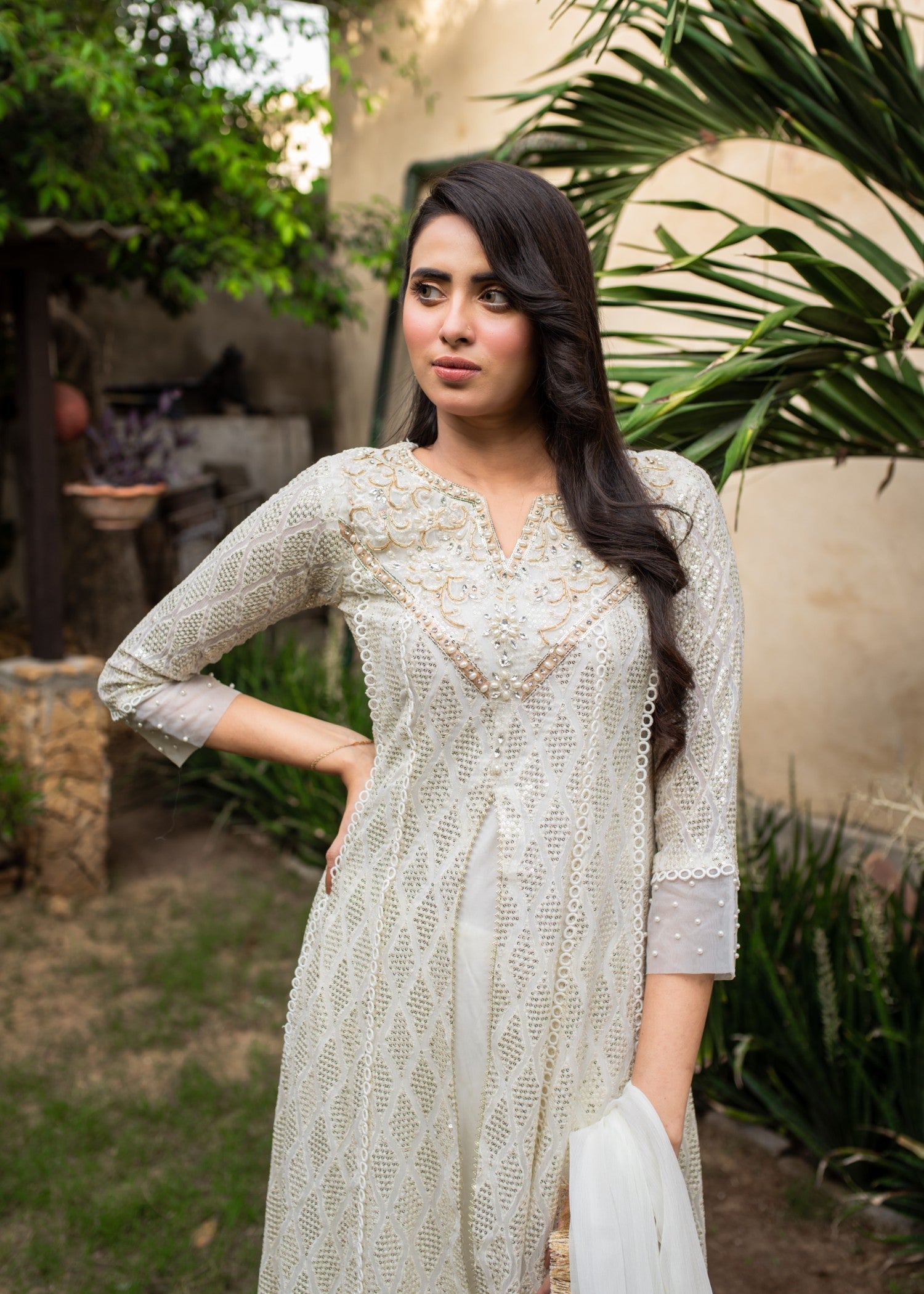 Mona Embroidery Floral Weaves offwhite Women 3pcs