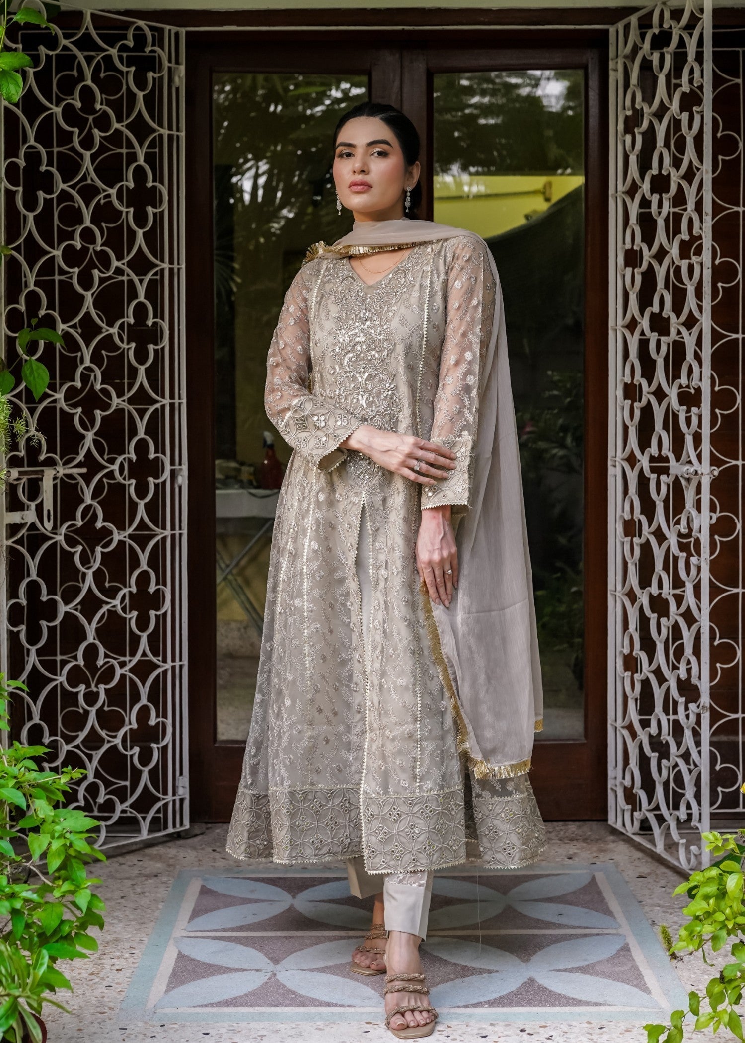 Mona Embroidery Ornate Blossoms beige Women 3pcs