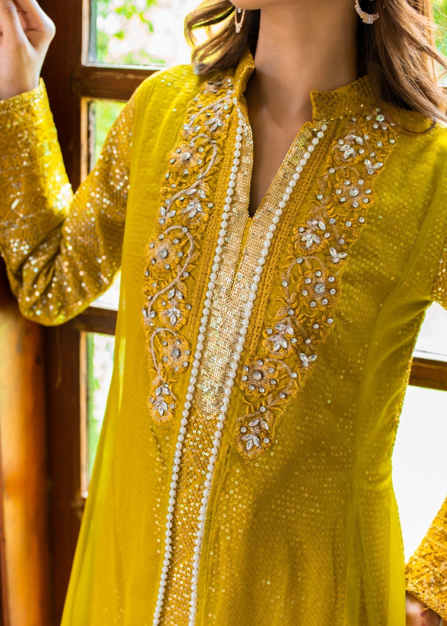 Mona Embroidery Artisan olive Women 3pcs