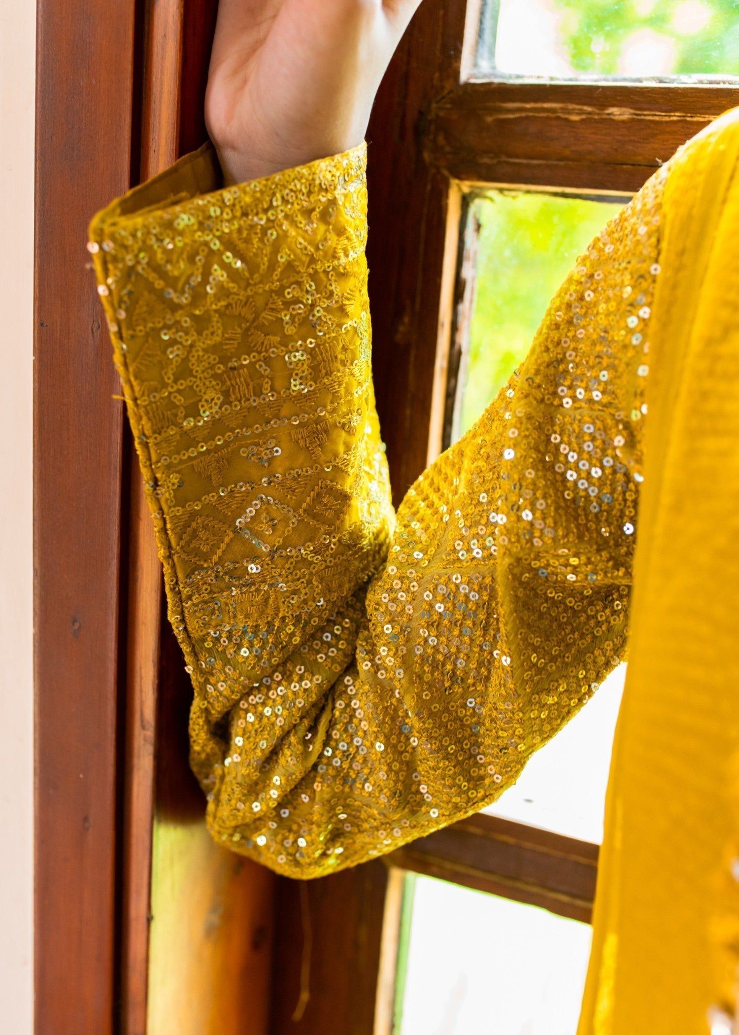 Mona Embroidery Artisan olive Women 3pcs