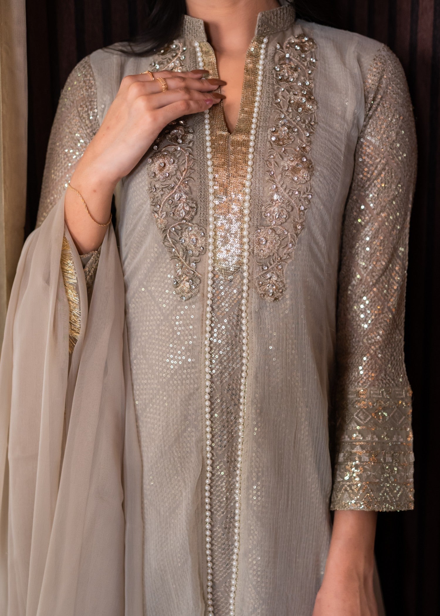 Mona Embroidery Artisan beige Women 3pcs