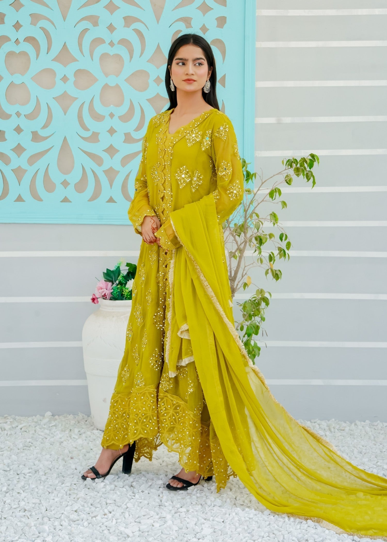 Mona Embroidery Ethereal Pearl olive Women 3pcs