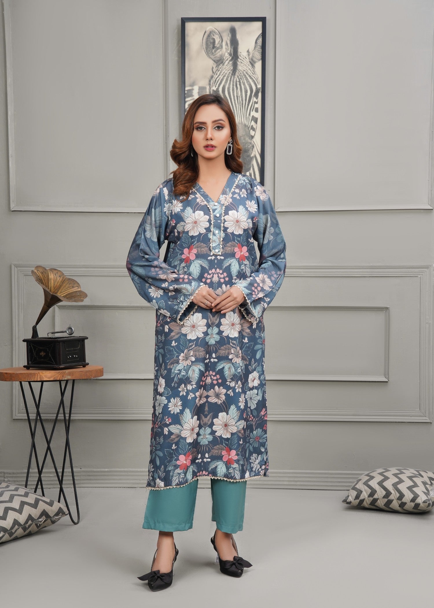 Hareem Fatima Azure Petals Women 2pcs