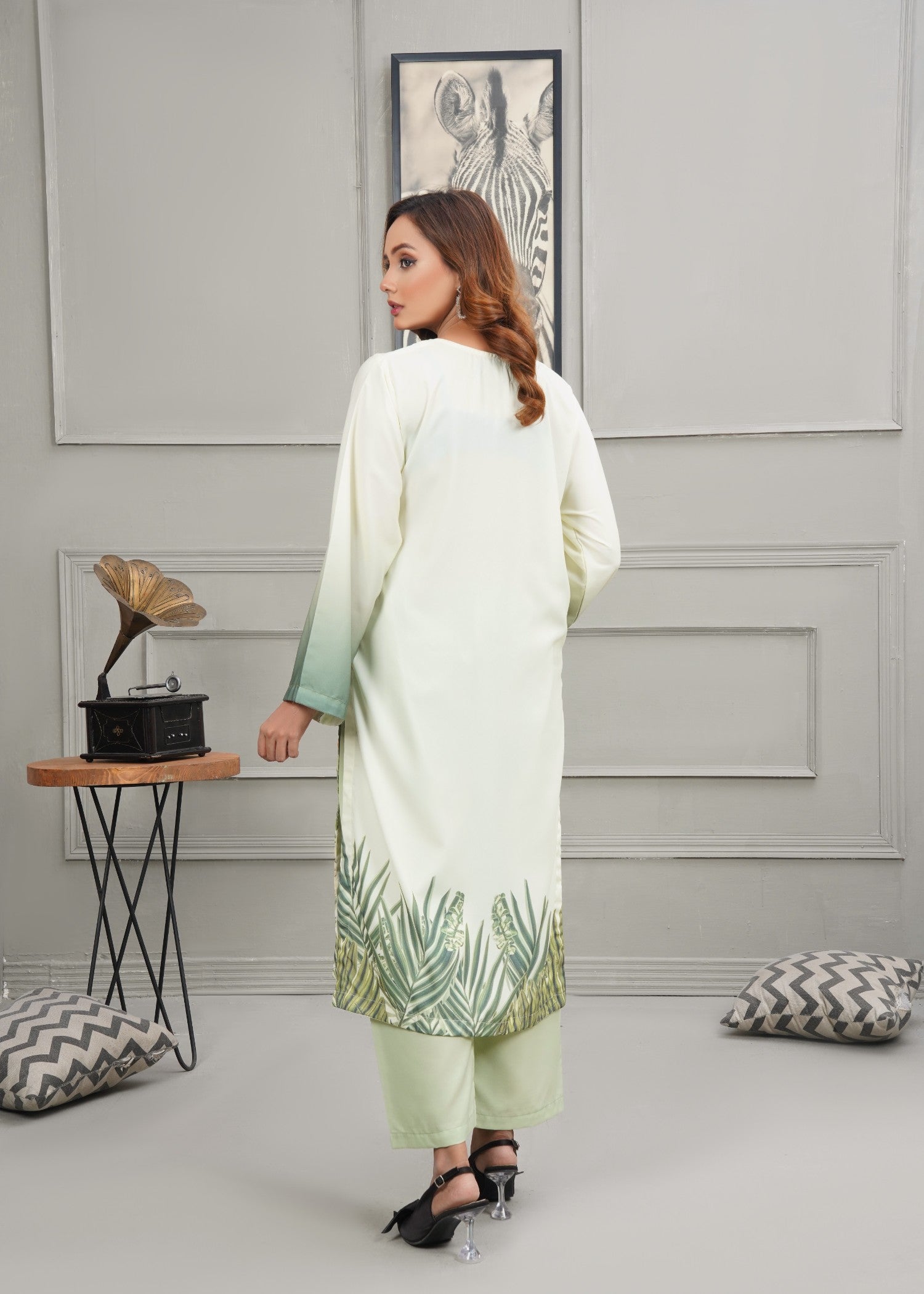 Hareem Fatima Emerald Bliss Women 2pcs
