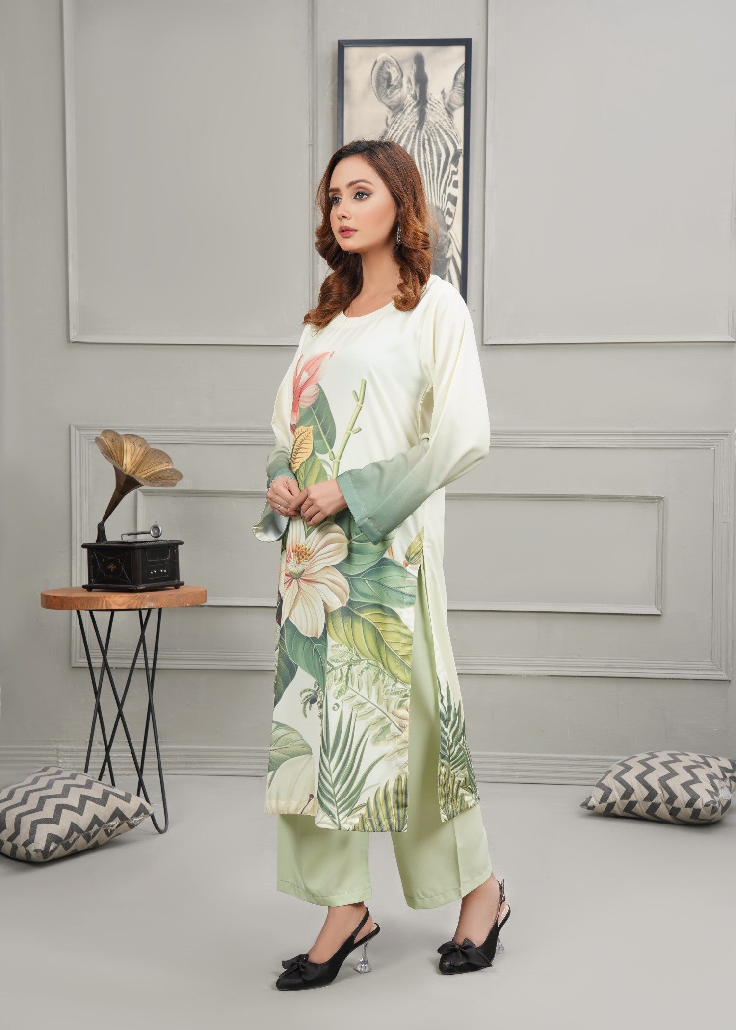 Hareem Fatima Emerald Bliss Women 2pcs