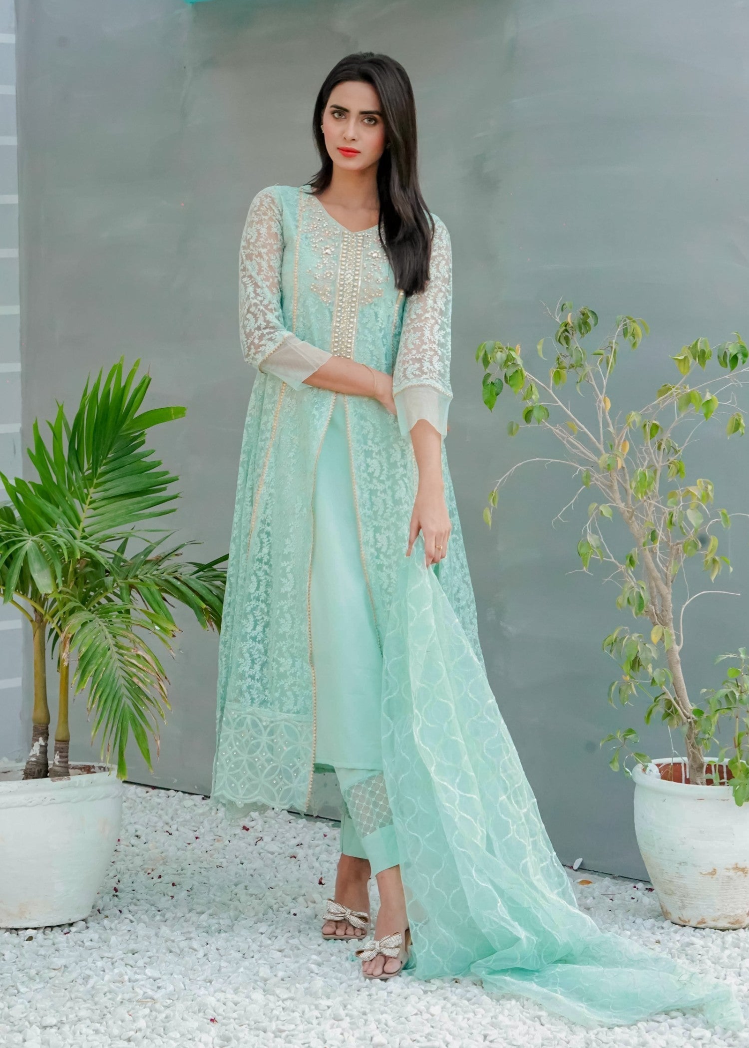 Mona Embroidery Delicate Drapes Mint Green Women 3pcs