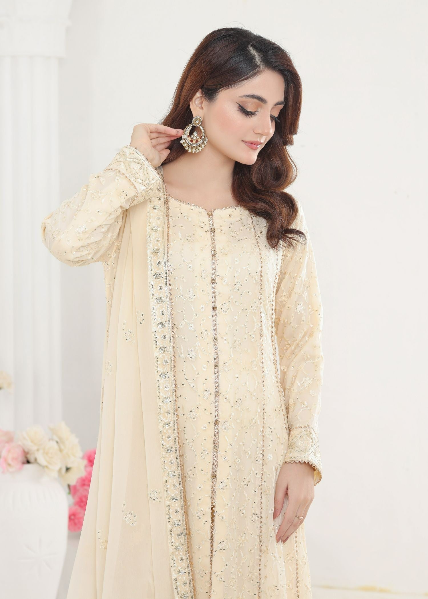 Ayesha Closet Mehnaaz Creamy Vogue Women 3pcs