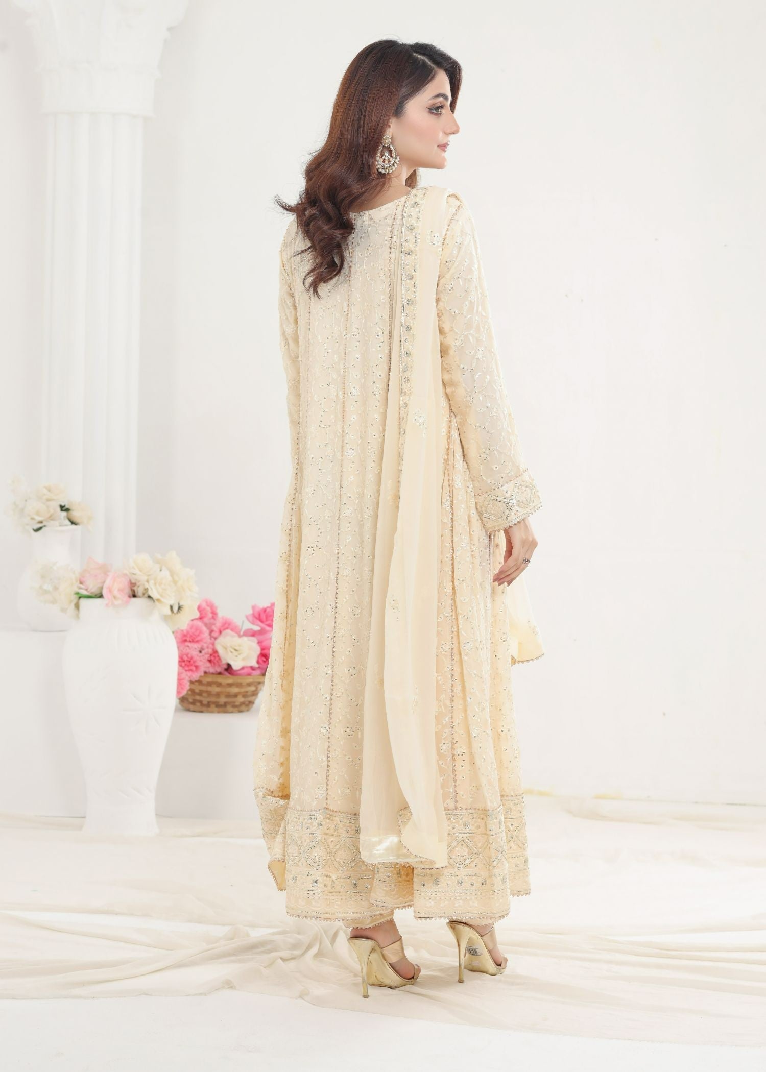 Ayesha Closet Mehnaaz Creamy Vogue Women 3pcs
