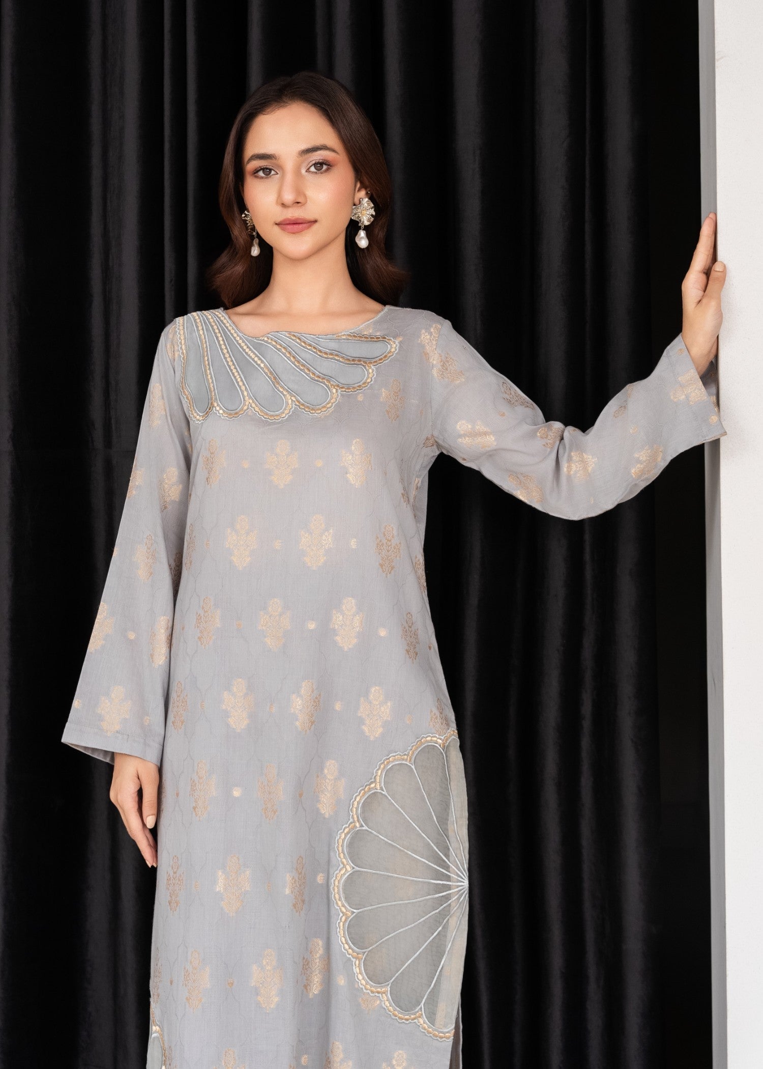 Sahibas By Mirza Gulnaaz Gray Women 2pcs