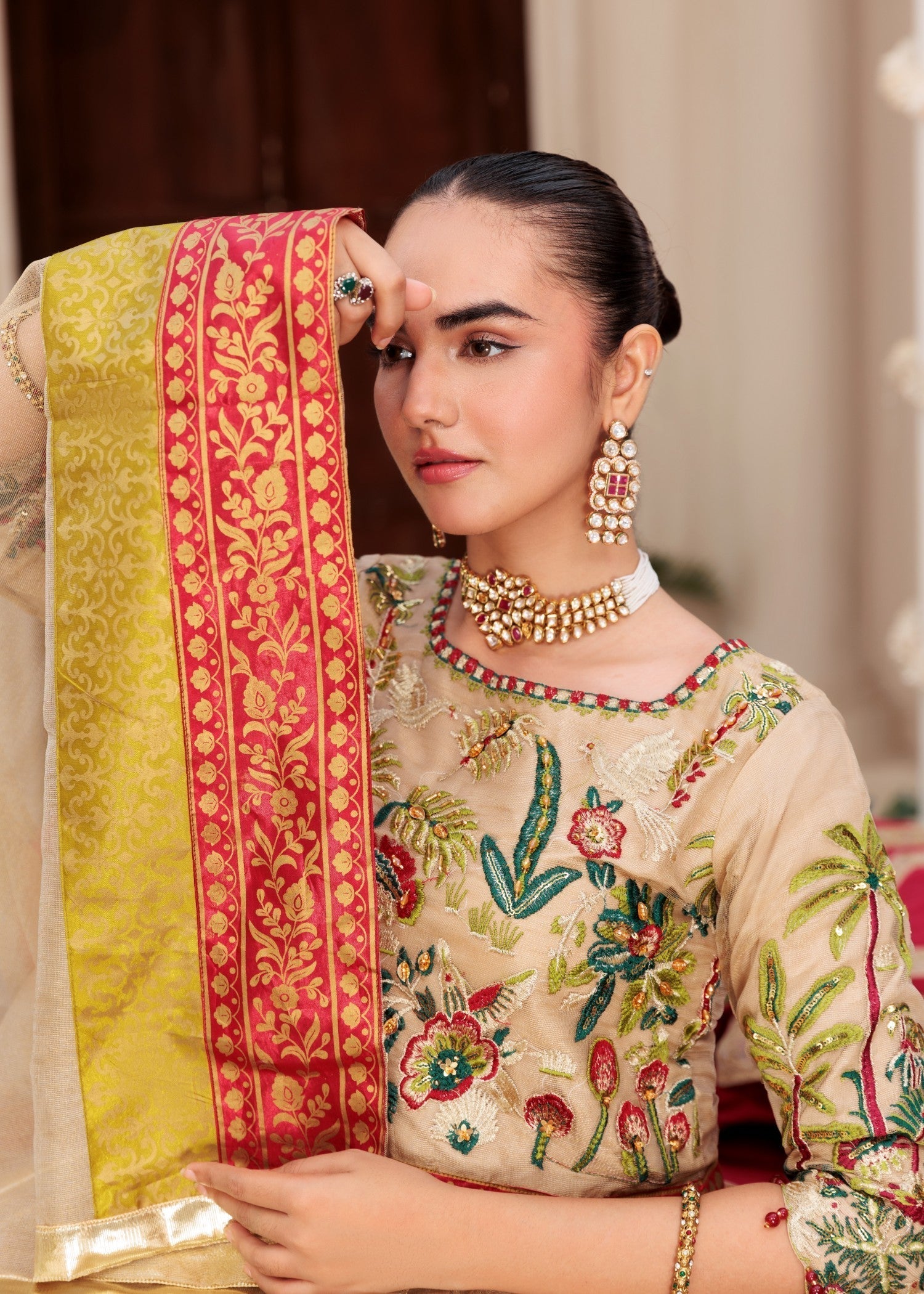 Costumo Manar Women 3pcs