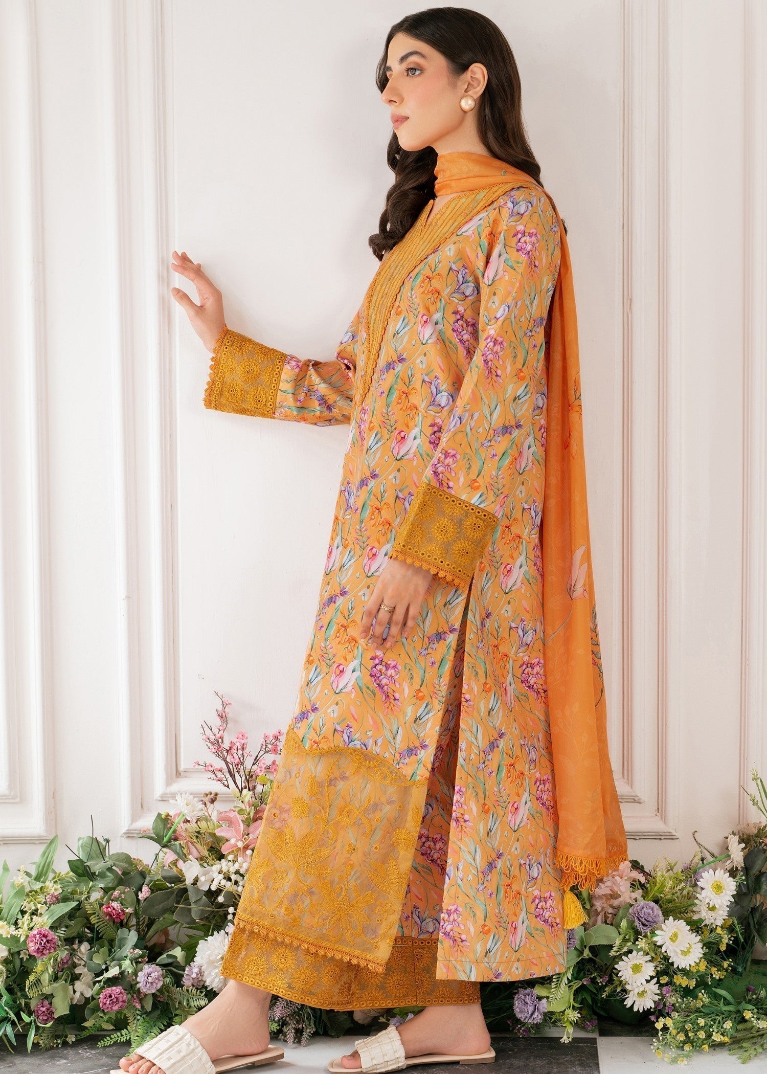 Kiara Blaze Women 3pcs