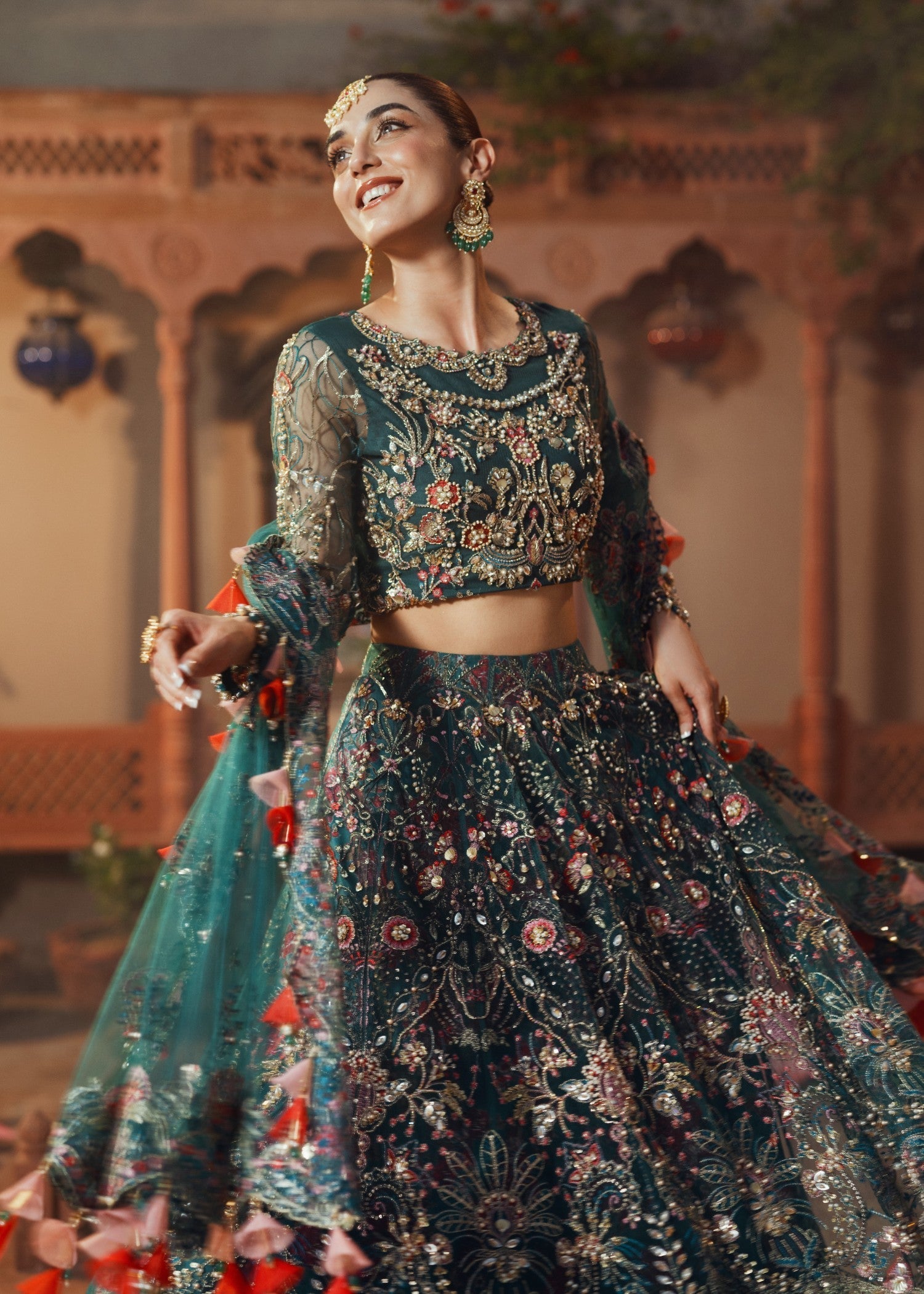 Aroosh Naulakha AR 139 RUNG Women 4pcs