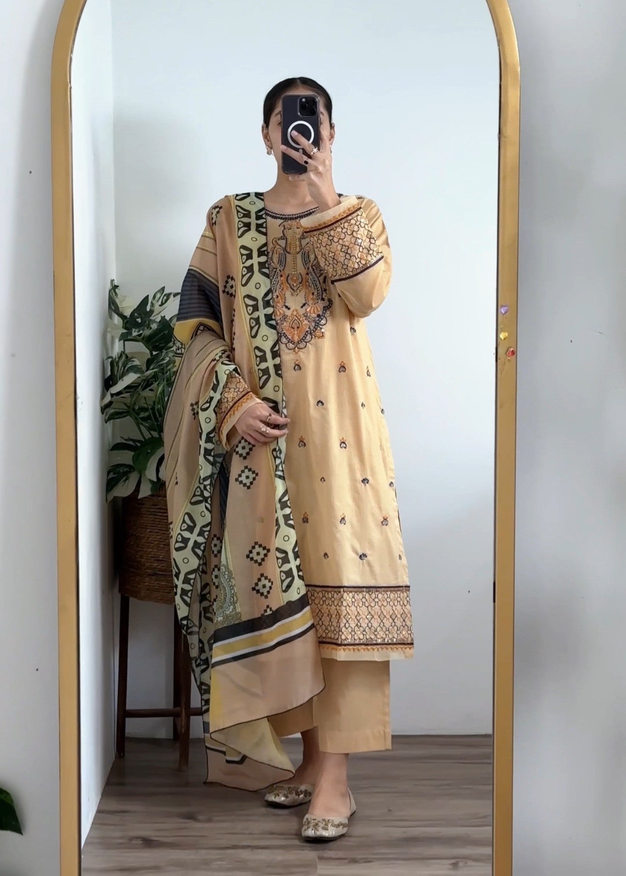 Pret Diaries Skin Embroidered Women 3pcs