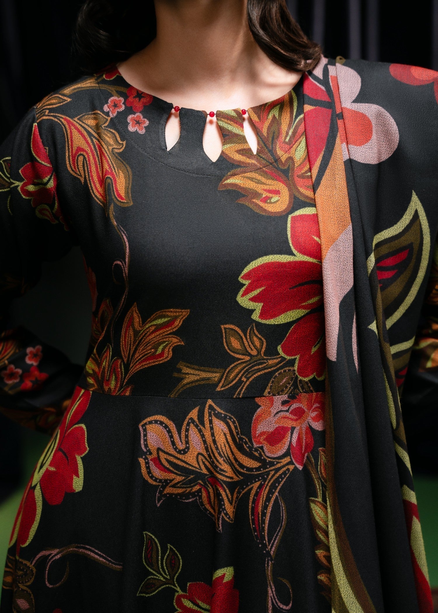 Feathers ANMOL Women 3pcs