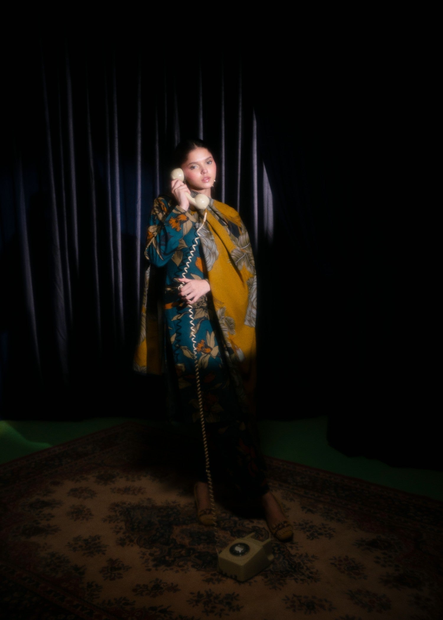 Feathers RUKHSAR Women 3pcs