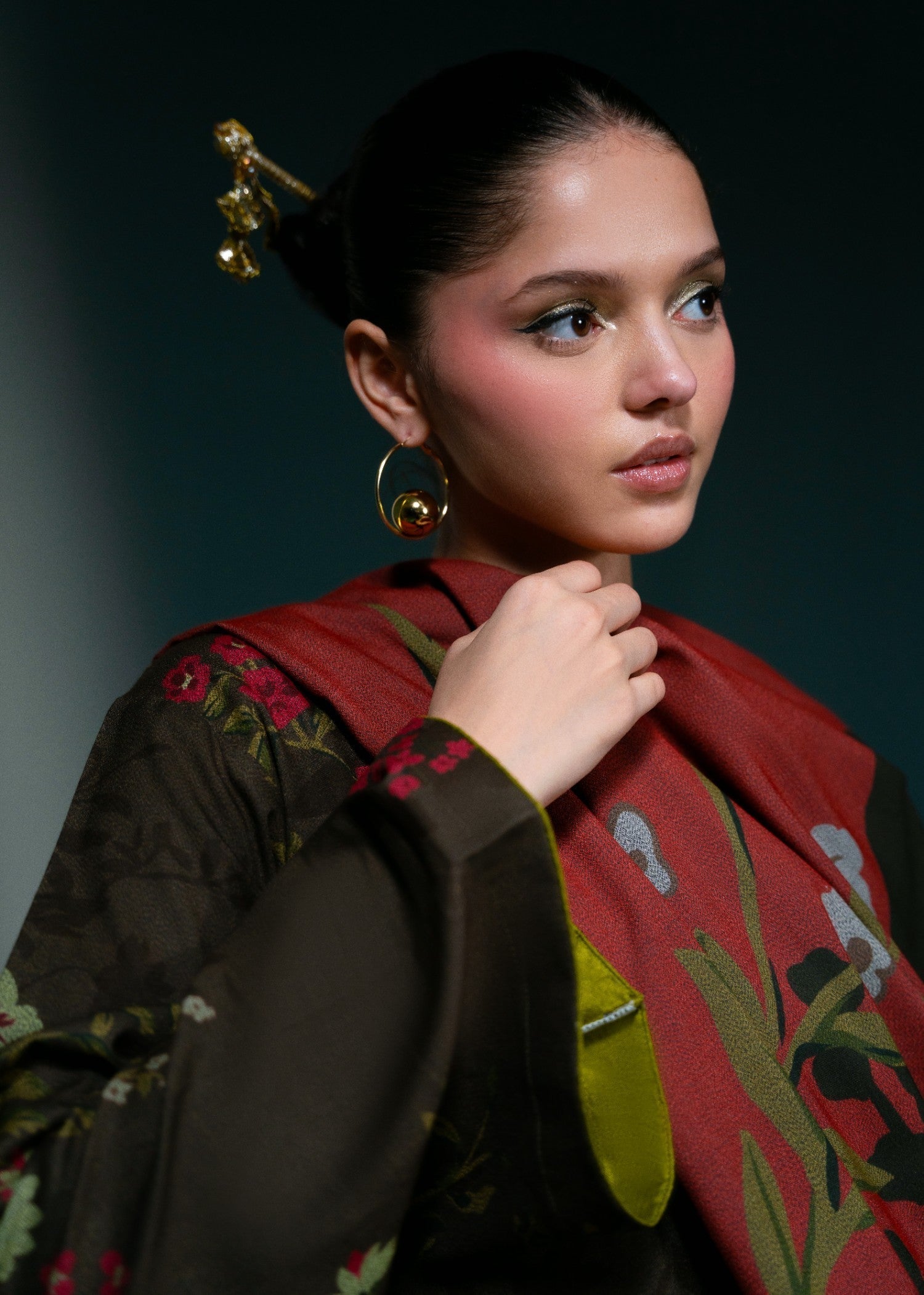 Feathers ZAREENA Women 3pcs