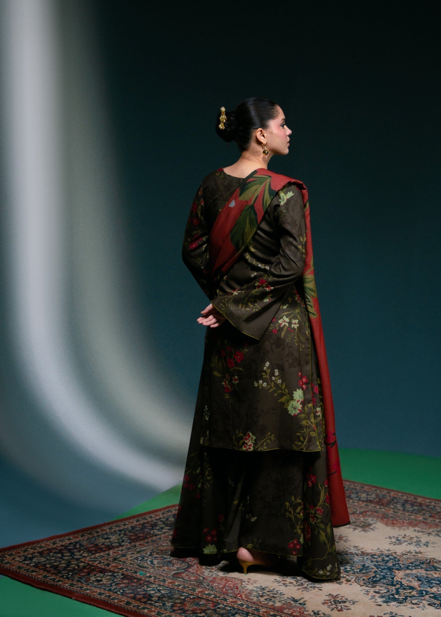 Feathers ZAREENA Women 3pcs