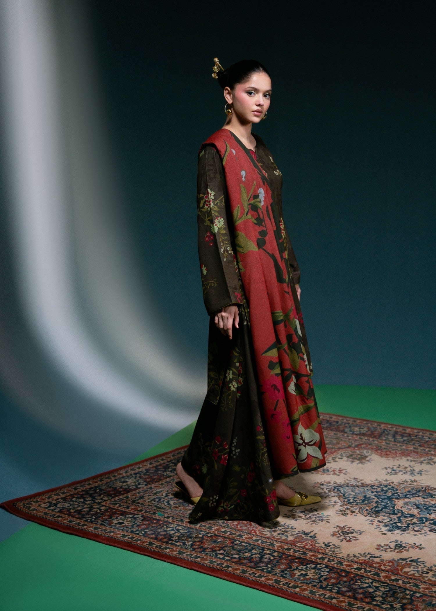 Feathers ZAREENA Women 3pcs