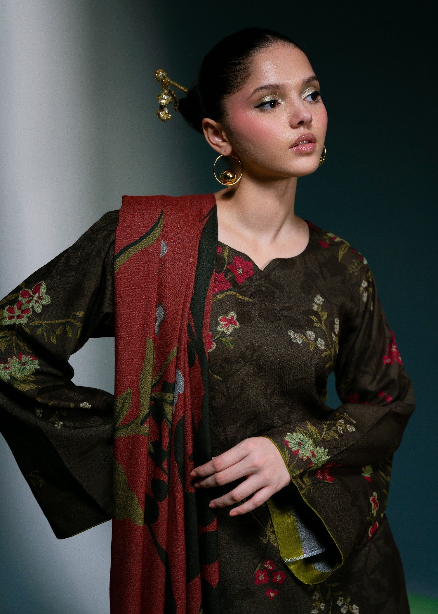 Feathers ZAREENA Women 3pcs