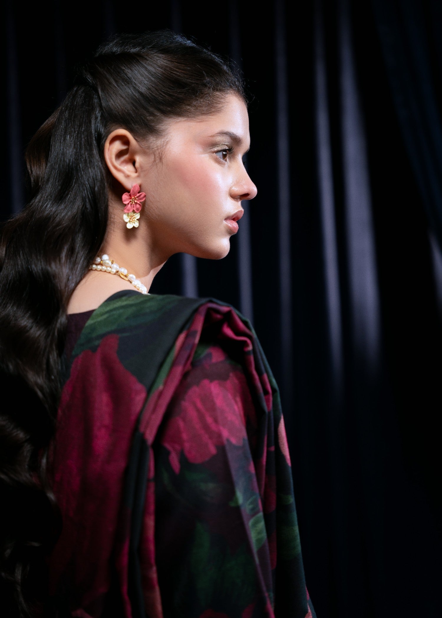 Feathers MEHERBANO Women 3pcs