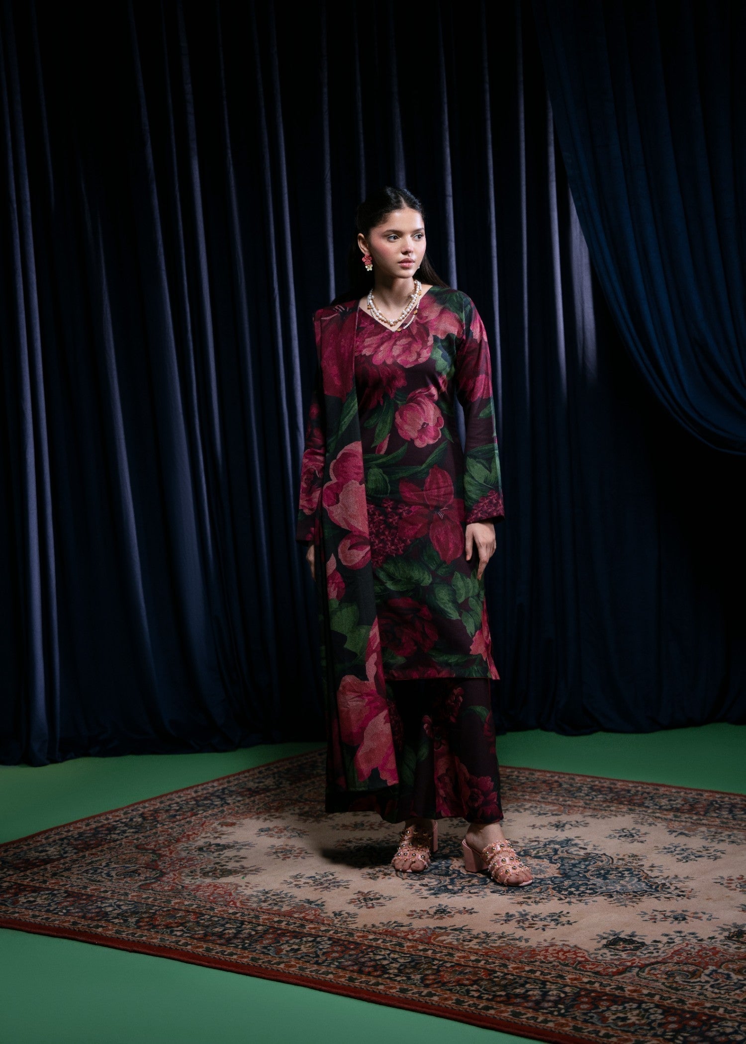 Feathers MEHERBANO Women 3pcs