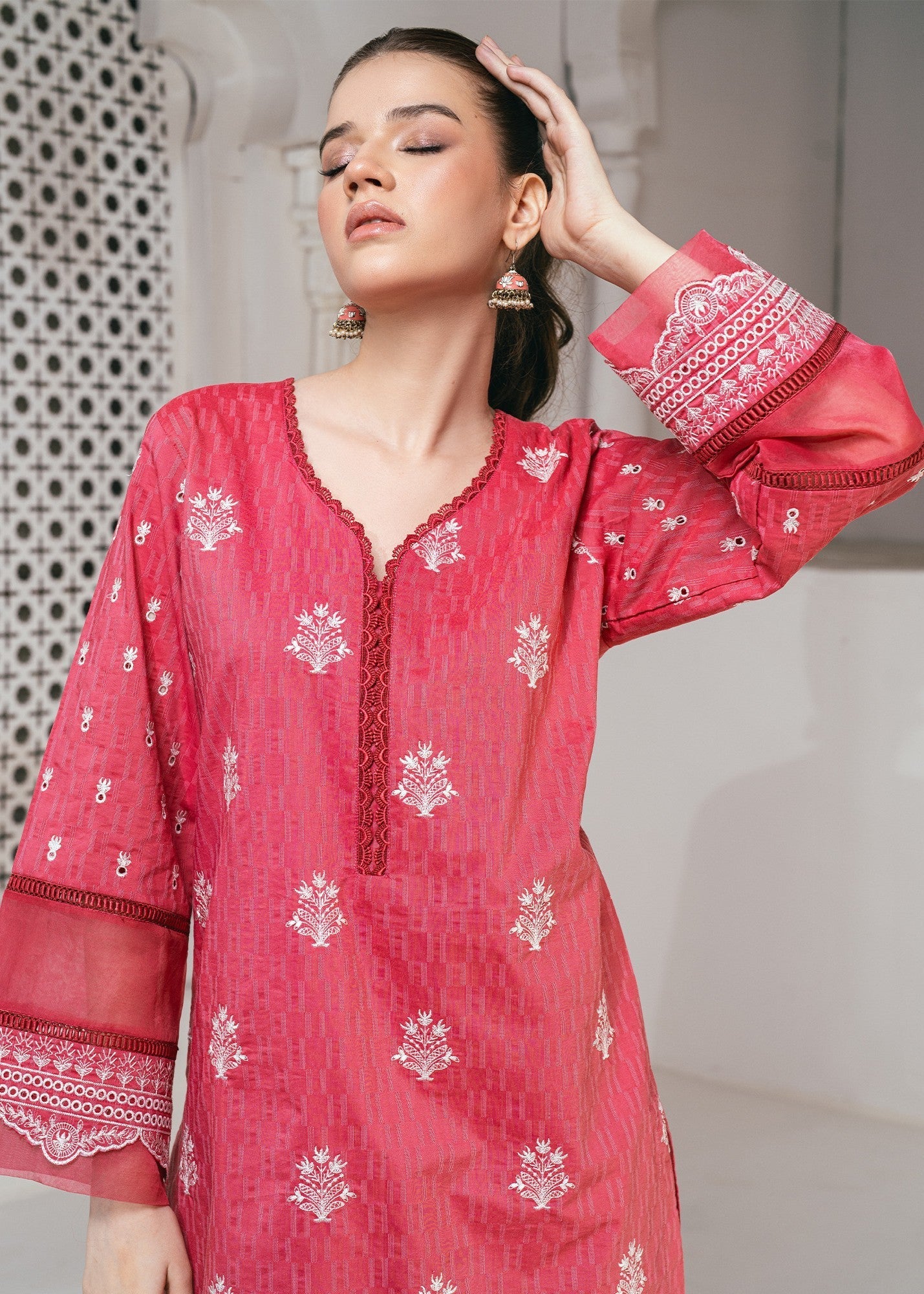 Rangeen Divine Embroidered Self Jacquard Women 2pcs