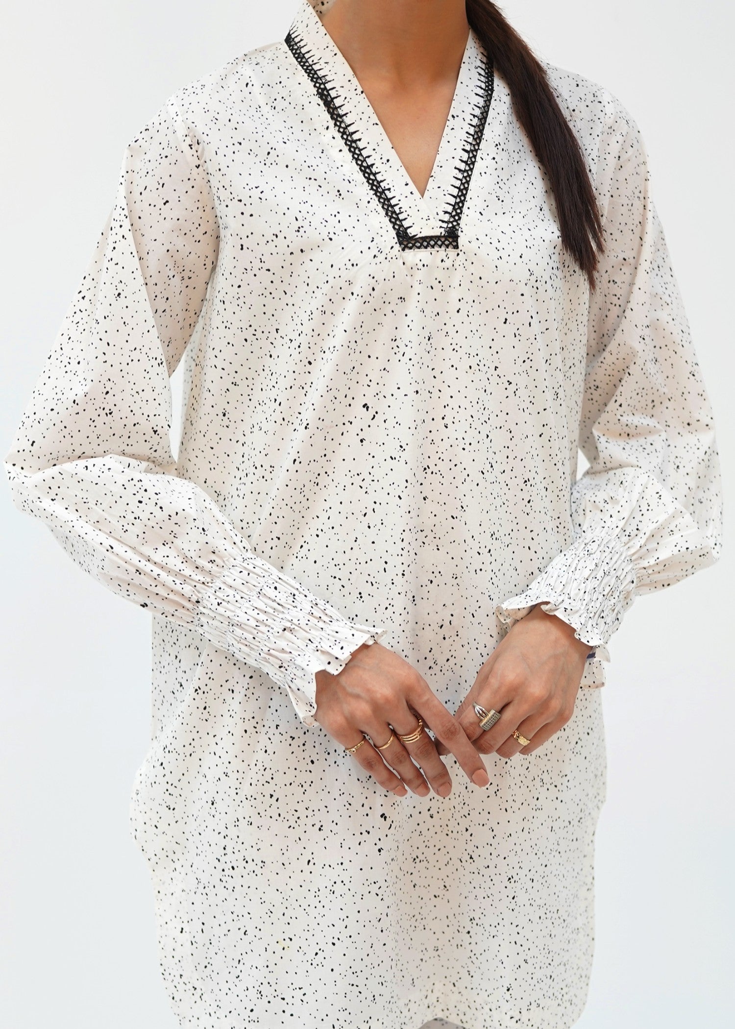 Shades By Abeeha Usman Monochrome Fusion – I Women 2pcs