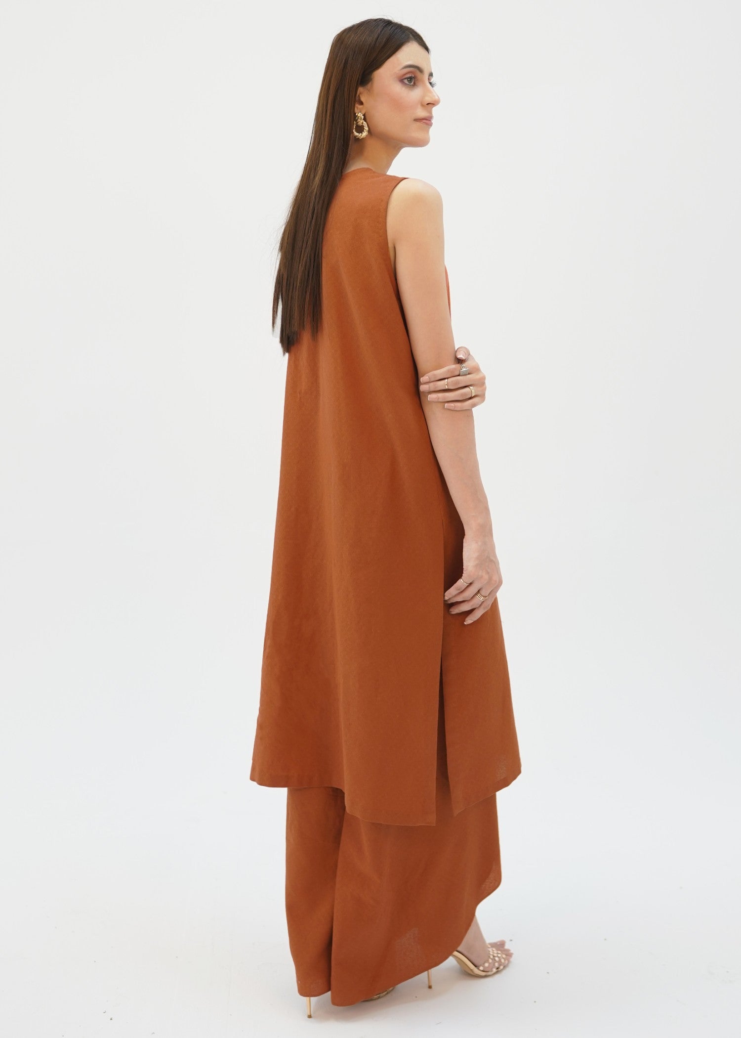 Shades By Abeeha Usman Rouille Women 2pcs