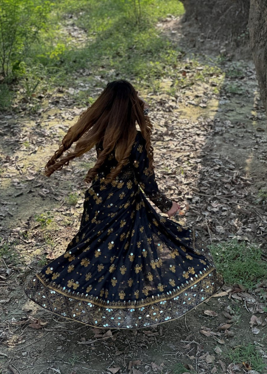 1 Virsapret black R1 full sheesha Women 3pcs