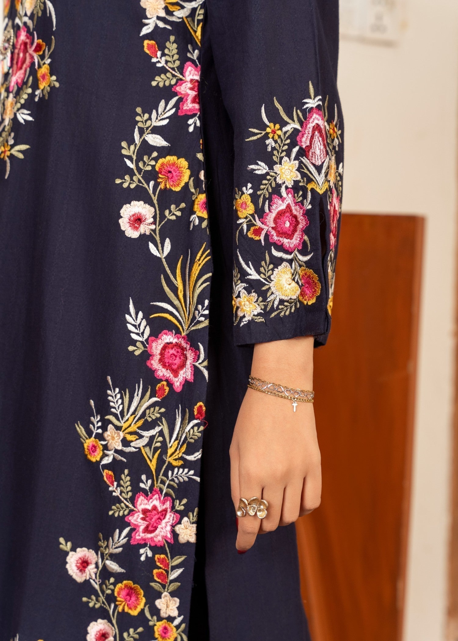 Sahibas By Mirza Gulbahaar Navy Women 2pcs