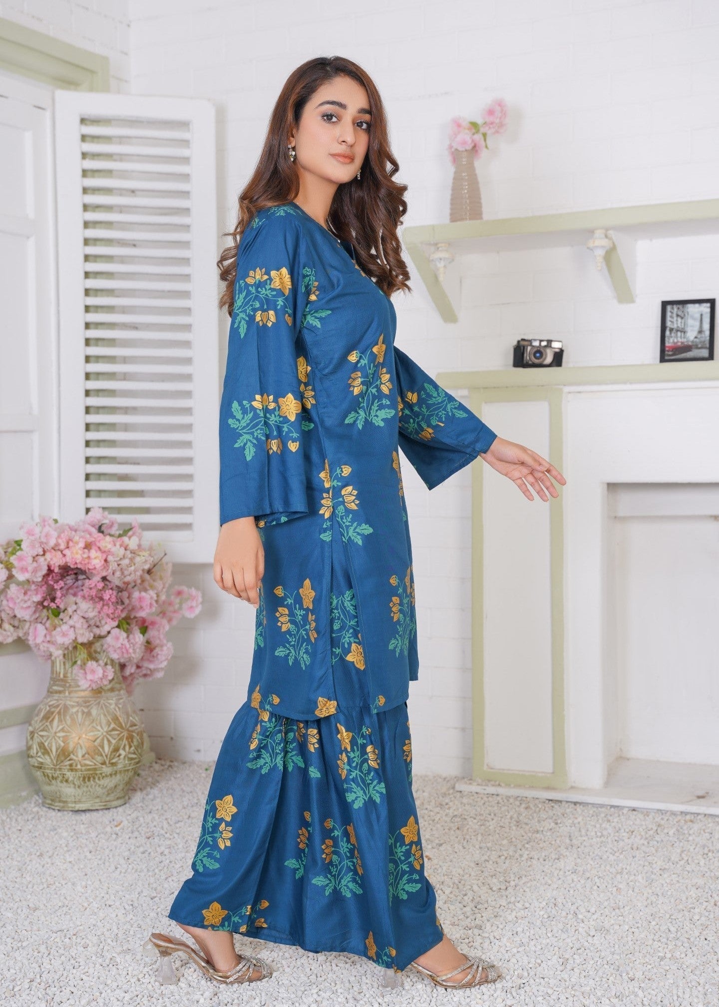 Gulposh Ghulab Gharara (Stitched ) Teal Women 2pcs