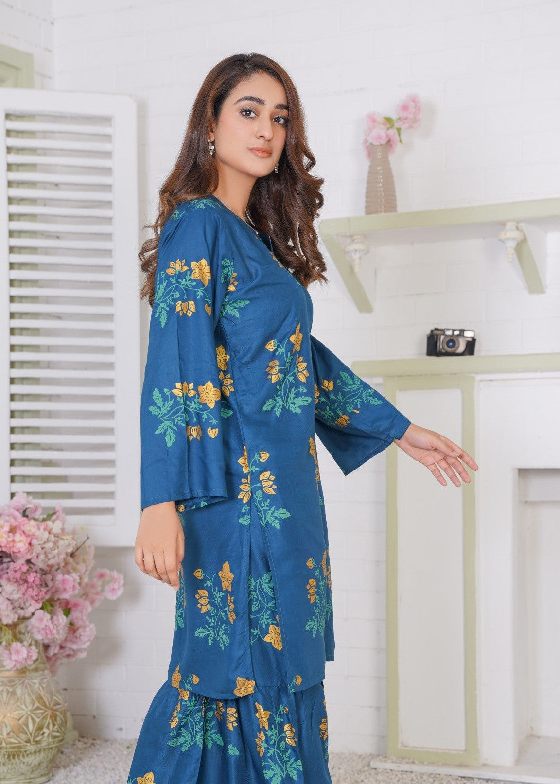 Gulposh Ghulab Gharara (Stitched ) Teal Women 2pcs