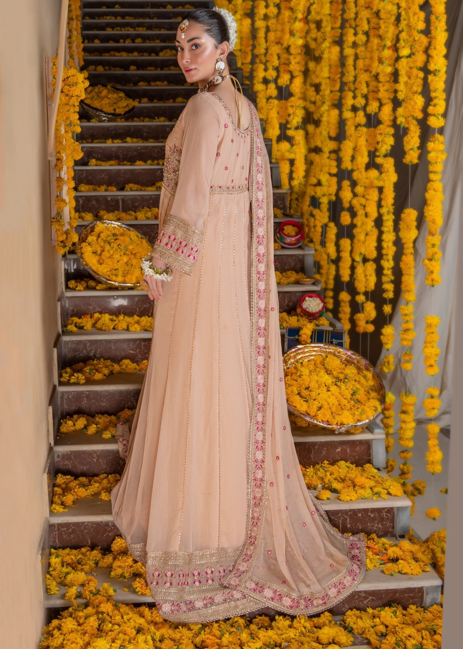 Meeraki GOLDEN OAK Women 3pcs