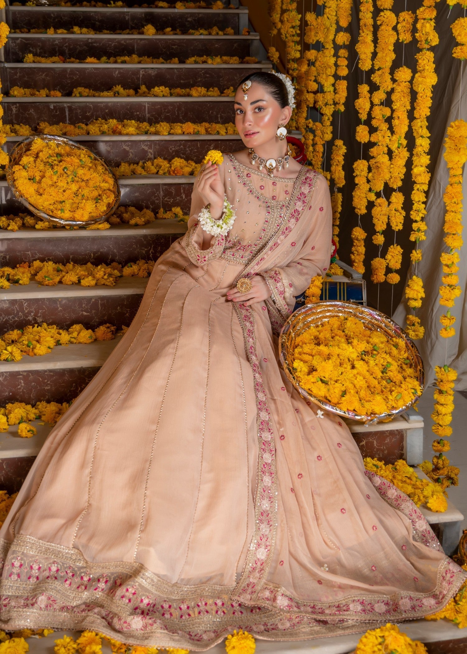 Meeraki GOLDEN OAK Women 3pcs