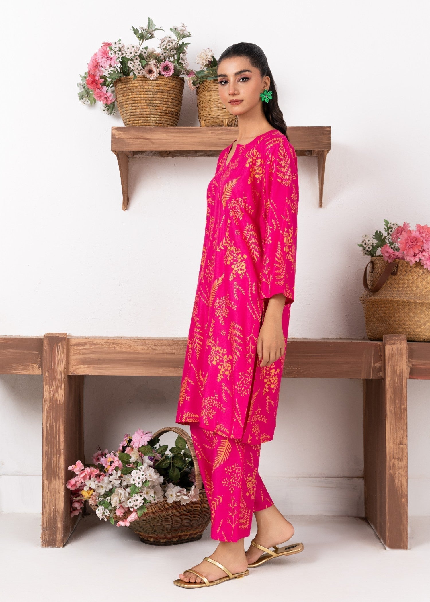 Chaudhary Arts leave (pink) Women 2pcs