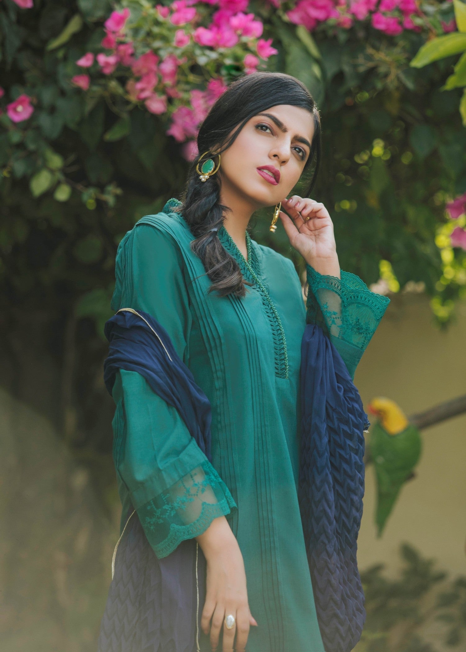 Nuqsh NRA 006 Emerald Green Kurta, Straight Pants & Navy Blue Silk Crush Dupatta Women 3pcs