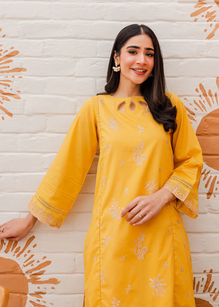 The Turkish Wear BUTTERCUP SEQUIN KURTA SET Women 2pcs