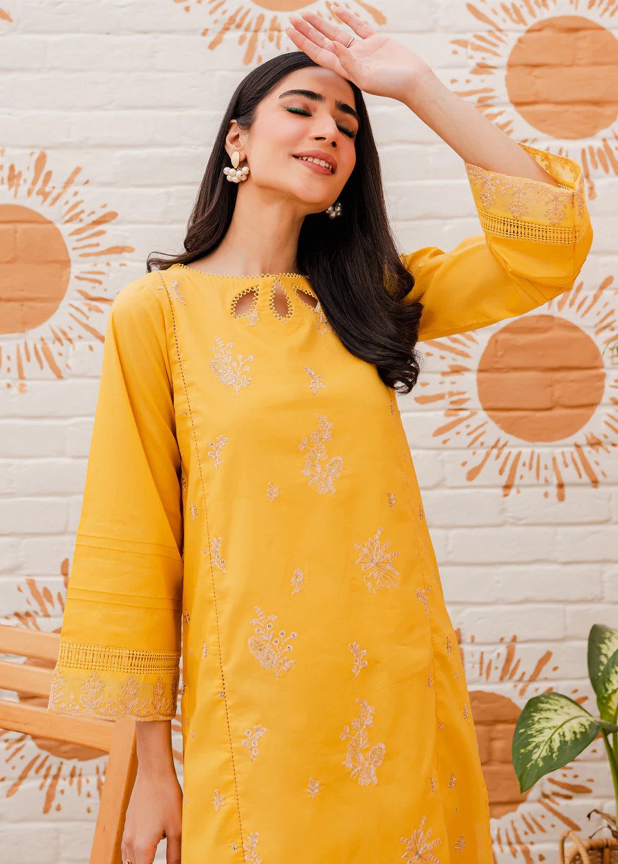 The Turkish Wear BUTTERCUP SEQUIN KURTA SET Women 2pcs