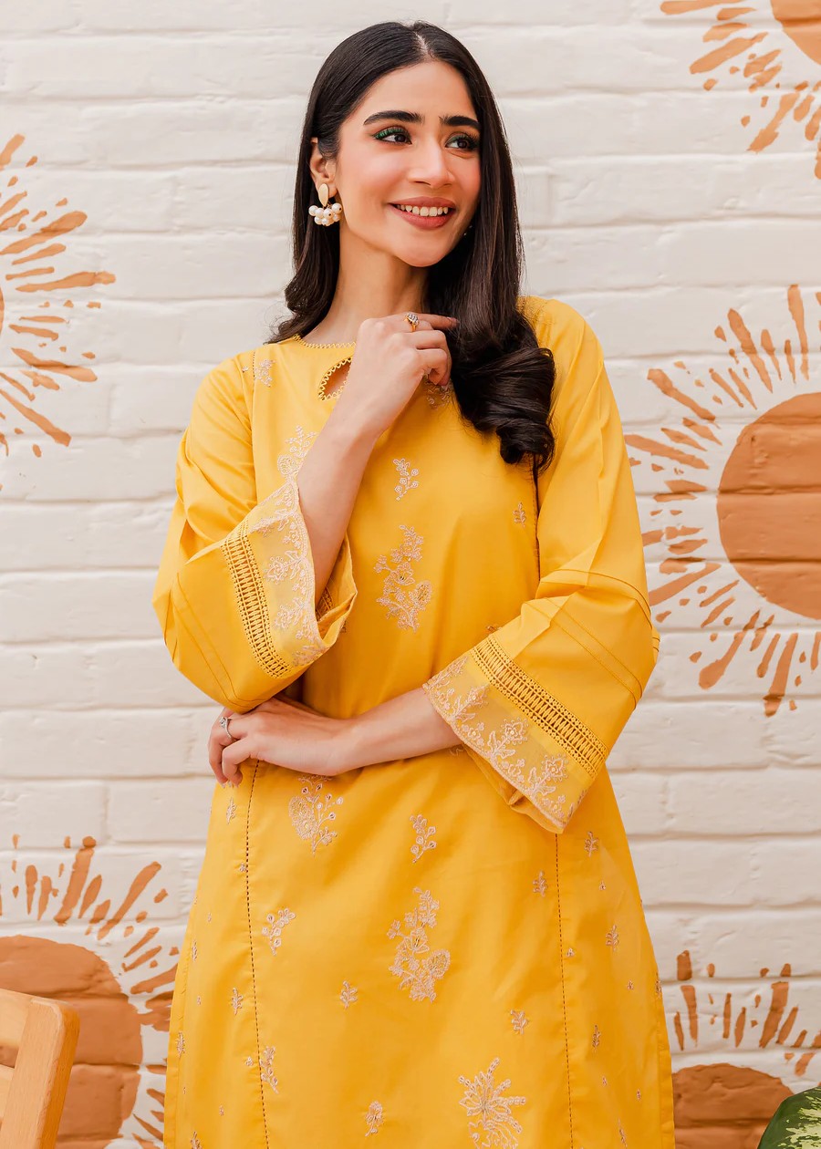 The Turkish Wear BUTTERCUP SEQUIN KURTA SET Women 2pcs