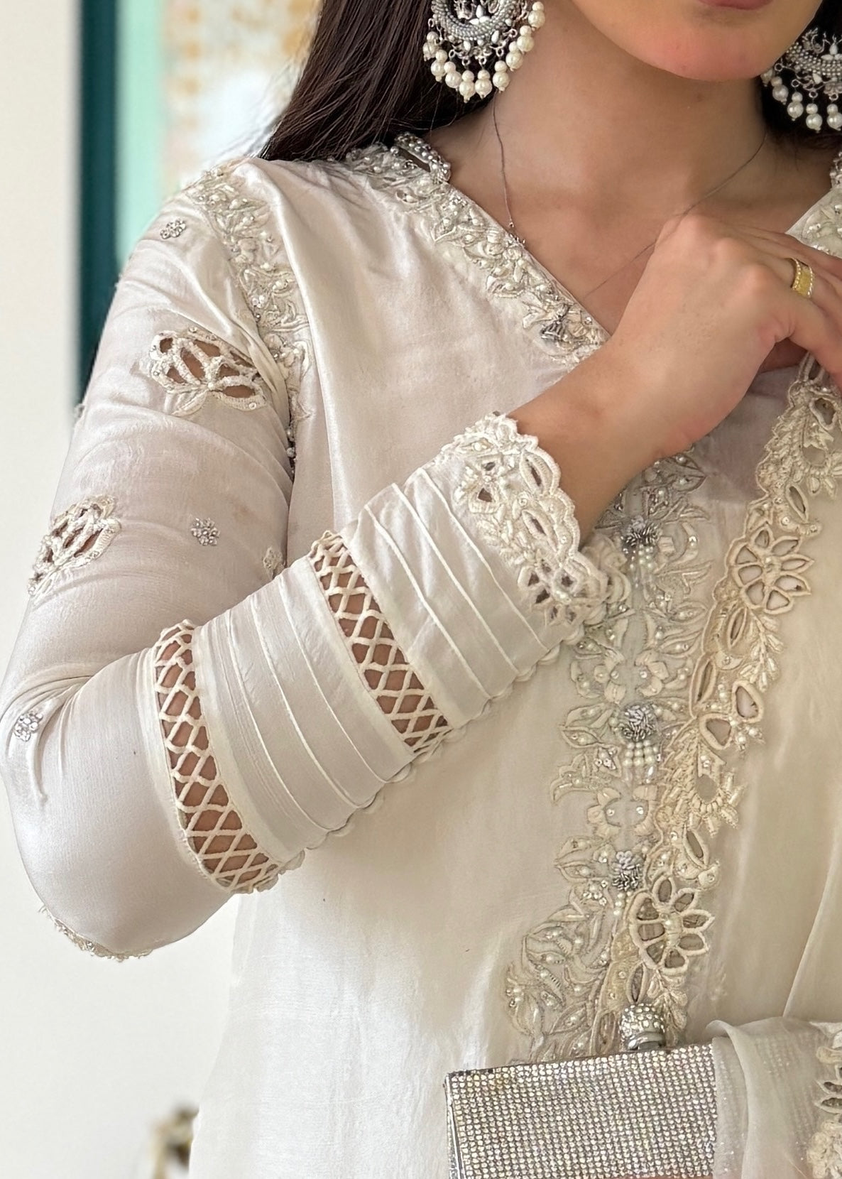 Muntaha By Shanzay Alizay White pearl Women 3pcs