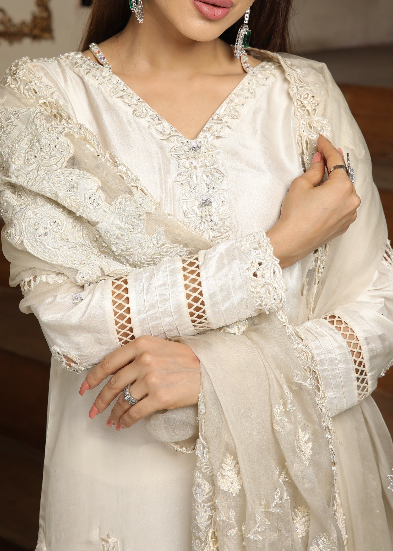 Muntaha By Shanzay Alizay White pearl Women 3pcs